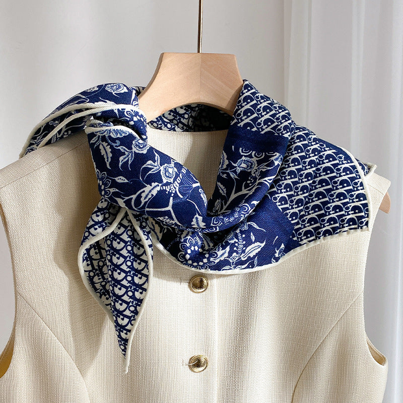 Silk Wool Double-Sided Printed Letter Floral Cluster 65cm Square Scarf Hand-Rolled Hem Shawl Wrap